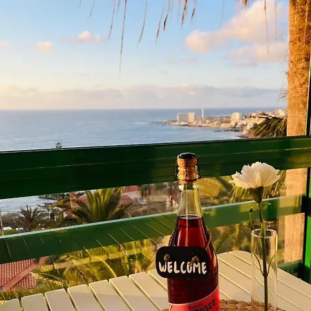 The Terrace באיאמר